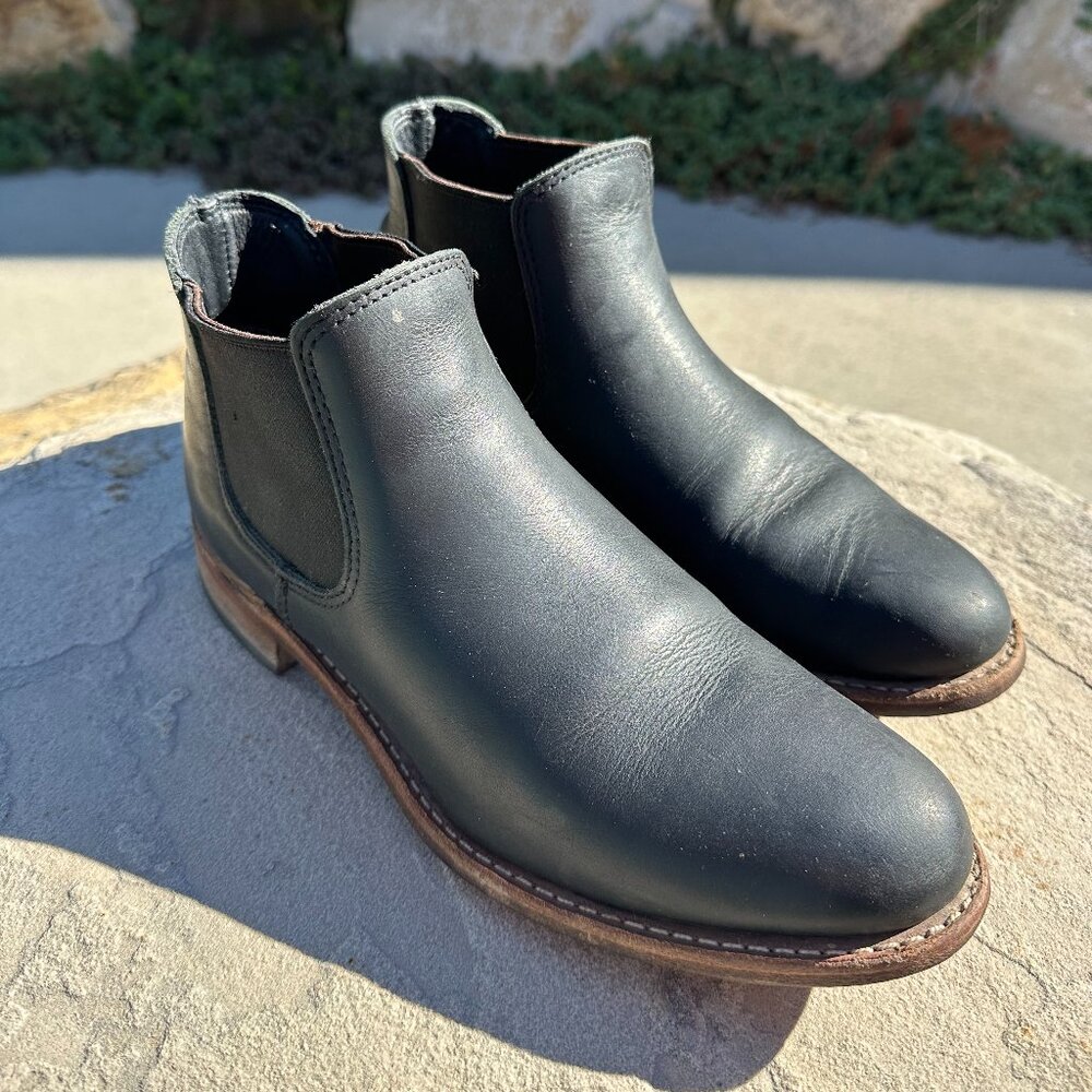 6-Inch Chelsea Red Wing Heritage Women’s Boot in Black Boundary Leather